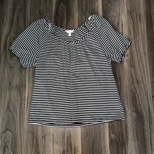 LC LAUREN CONRAD—Black and White Striped Top